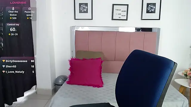 Snapshot of Lele_F_w chatting on November 26, 2025, 8:42 pm Lele F w online show from November 26, 2025, 8:42 pm