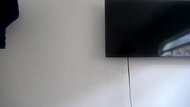 Foxy Lovex online show from April 6, 2026, 9:05 pm