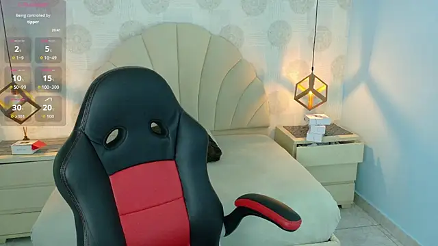 AIXATRISTA1 online show from February 5, 2026, 7:21 pm