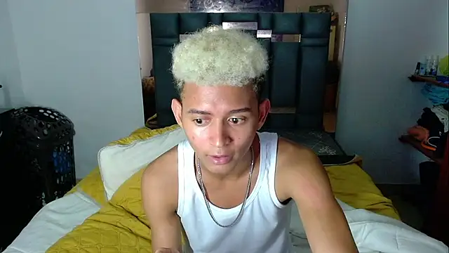 Snapshot of Raam_Star chatting on March 12, 2026, 5:45 am Raam Star online show from March 12, 2026, 5:45 am