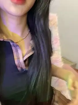 Snapshot of Sexlove_bb chatting on March 27, 2026, 12:19 am Sexlove bb online show from March 27, 2026, 12:19 am