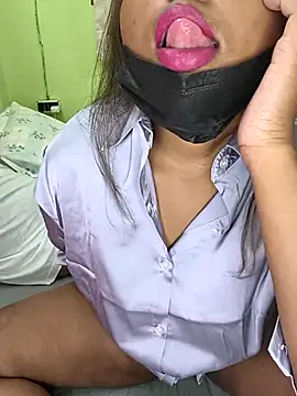 Snapshot of Hot-Sexy-Riya chatting on November 1, 2025, 5:51 pm Hot-Sexy-Riya online show from November 1, 2025, 5:51 pm