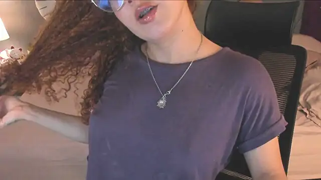 Snapshot of iambrave chatting on March 13, 2026, 2:27 am iambrave online show from March 13, 2026, 2:27 am