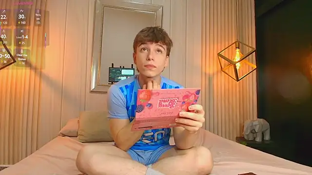 TaylerWhite online show from October 12, 2025, 1:23 pm