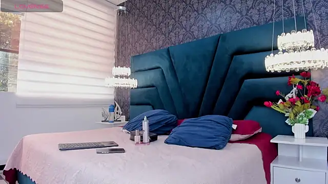 TaylerWhite online show from March 22, 2026, 6:42 pm