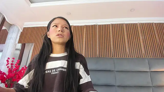 Sophie Calloway online show from January 17, 2026, 1:47 pm