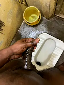 Snapshot of mrsaihotguy chatting on December 5, 2025, 3:38 am mrsaihotguy online show from December 5, 2025, 3:38 am