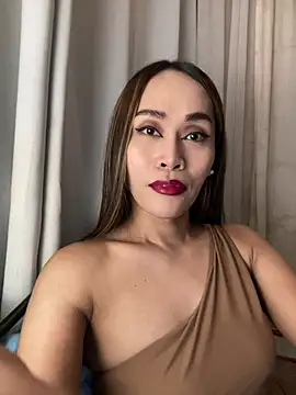 Snapshot of RomanticPearlTS chatting on March 26, 2026, 1:42 pm RomanticPearlTS online show from March 26, 2026, 1:42 pm