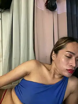 Snapshot of RomanticPearlTS chatting on February 19, 2026, 2:08 am RomanticPearlTS online show from February 19, 2026, 2:08 am