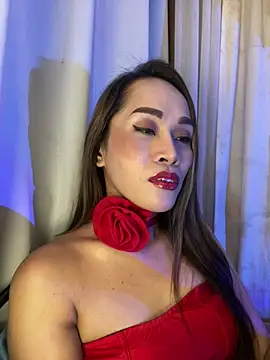 RomanticPearlTS online show from May 5, 2026, 1:03 pm