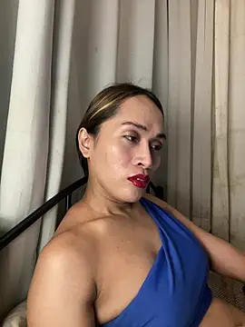 Snapshot of RomanticPearlTS chatting on March 10, 2026, 3:54 am RomanticPearlTS online show from March 10, 2026, 3:54 am