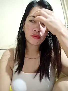 Snapshot of wildxxxGia chatting on May 18, 2026, 8:13 pm wildxxxGia online show from May 18, 2026, 8:13 pm