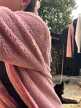 Sunyinn online show from December 20, 2025, 2:36 am