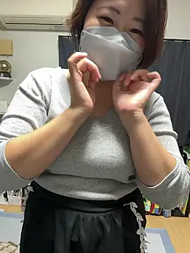 Snapshot of hima-wari0707 chatting on November 22, 2025, 1:32 pm hima-wari0707 online show from November 22, 2025, 1:32 pm