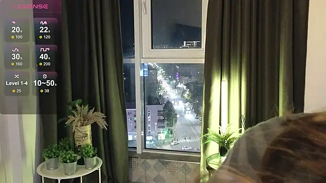 Snapshot of DebiHenks chatting on October 28, 2025, 5:12 pm DebiHenks online show from October 28, 2025, 5:12 pm