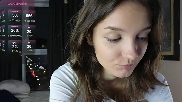 Snapshot of DebiHenks chatting on October 14, 2025, 5:02 pm DebiHenks online show from October 14, 2025, 5:02 pm