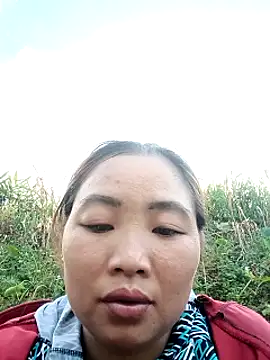 PhamPhung online show from September 20, 2025, 9:36 am