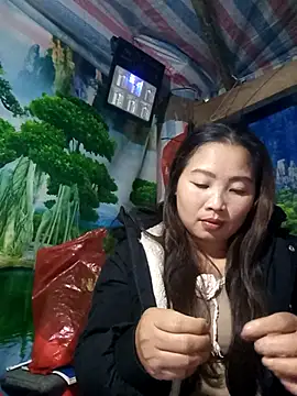 PhamPhung online show from February 3, 2026, 7:13 am