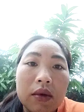 PhamPhung online show from October 3, 2025, 11:06 pm