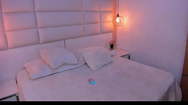 Snapshot of Dali_collin chatting on April 12, 2026, 2:20 pm Dali collin online show from April 12, 2026, 2:20 pm