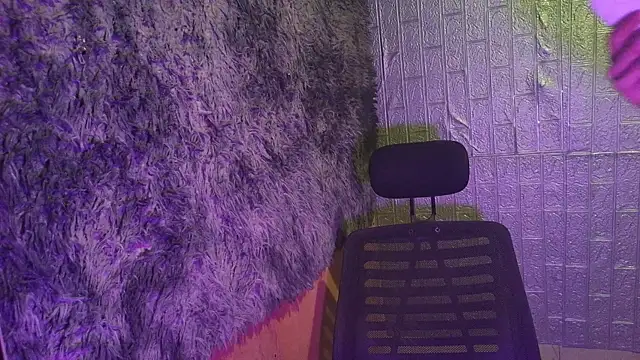 Madylinebigcock69 online show from July 16, 2026, 2:58 pm