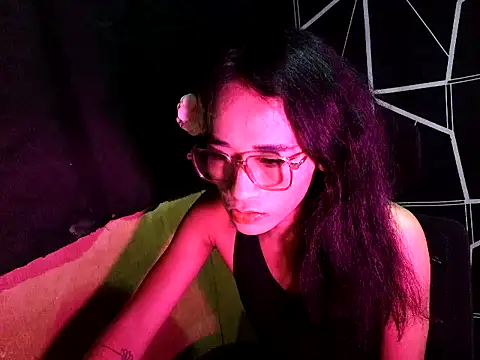 Madylinebigcock69 online show from June 29, 2026, 7:13 pm