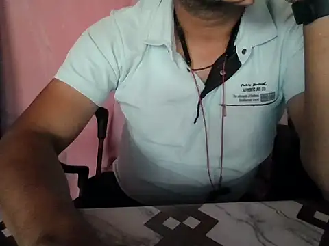 sexy boy hot lund online show from May 22, 2026, 6:11 am