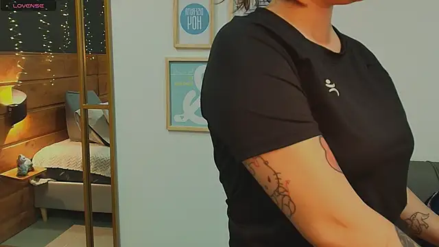 hanna kimura online show from January 13, 2026, 7:51 pm