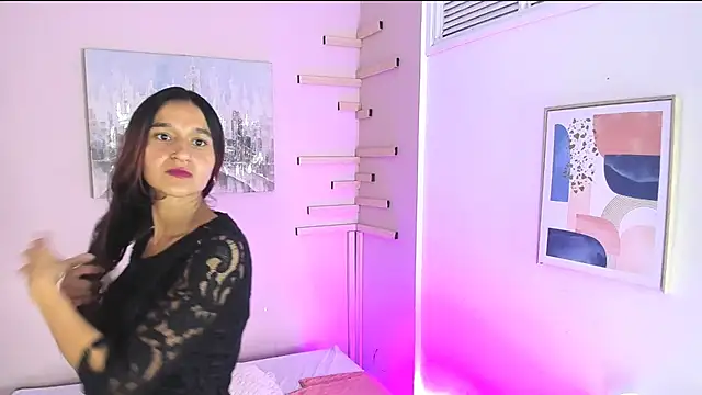 Snapshot of maraiah_petit chatting on October 1, 2025, 7:29 pm maraiah petit online show from October 1, 2025, 7:29 pm
