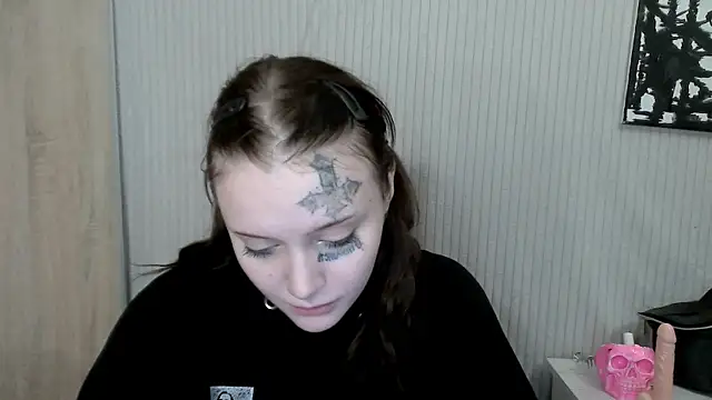 eva sunshine blue eyes online show from July 12, 2026, 6:42 pm