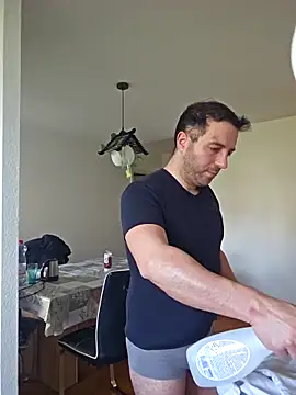 spaccaa online show from March 10, 2026, 9:46 am