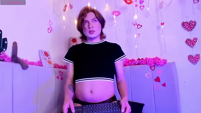 Snapshot of Tommy_Lovee chatting on September 26, 2025, 4:30 am Tommy Lovee online show from September 26, 2025, 4:30 am