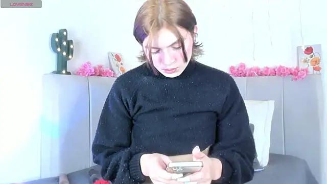 Snapshot of Tommy_Lovee chatting on September 15, 2025, 2:28 pm Tommy Lovee online show from September 15, 2025, 2:28 pm