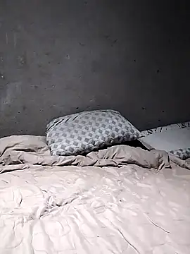 fakazasak online show from November 18, 2025, 5:11 am