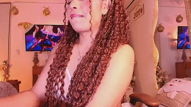 megansan  online show from December 15, 2025, 11:38 am