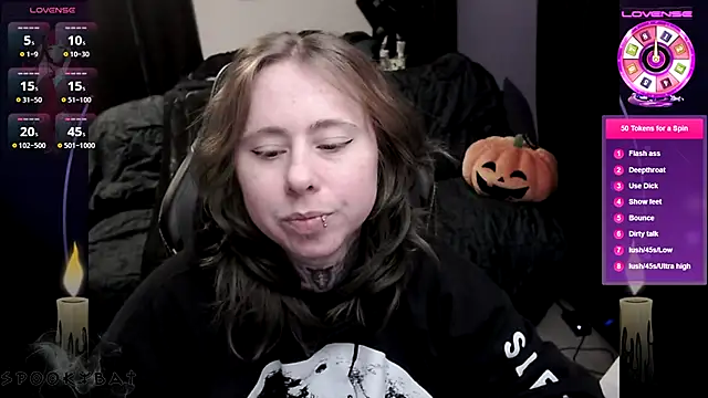 Spookbats online show from November 18, 2025, 8:45 pm