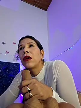 biianca 1 online show from May 29, 2026, 6:14 pm