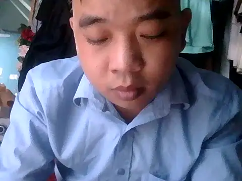 Boy kuto77 online show from January 13, 2026, 3:43 am