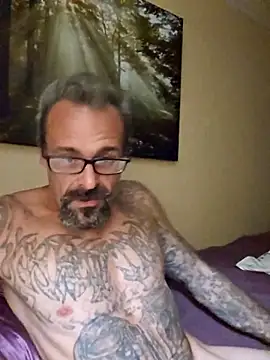 Snapshot of sethdarby chatting on September 13, 2025, 5:07 am sethdarby online show from September 13, 2025, 5:07 am