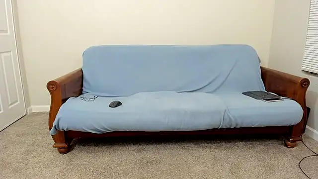 Snapshot of KristalMountain chatting on December 4, 2025, 4:55 am KristalMountain online show from December 4, 2025, 4:55 am