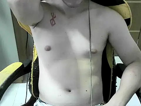 Satooru online show from April 4, 2026, 9:21 pm