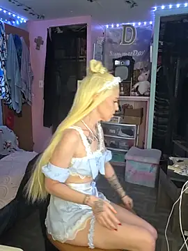 Purple2StayThnxx online show from April 7, 2026, 11:17 pm