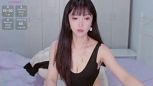 XiaoNana  online show from October 20, 2025, 1:29 am