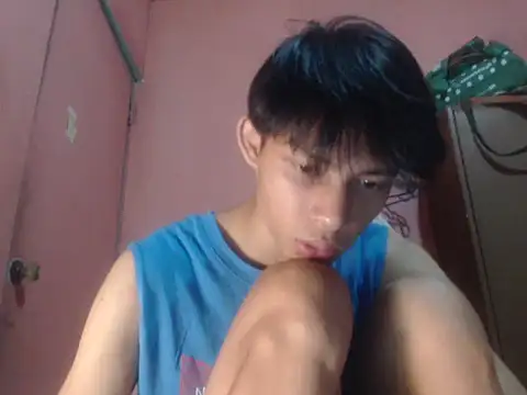 Snapshot of Kyoshi_19 chatting on April 16, 2026, 10:38 am Kyoshi 19 online show from April 16, 2026, 10:38 am