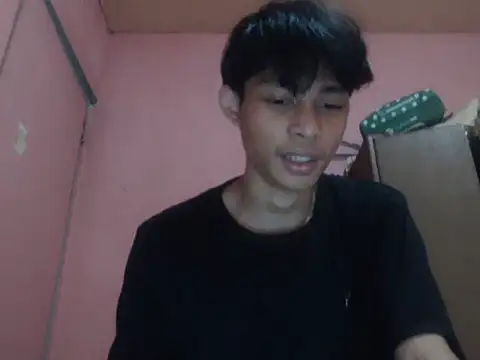 Snapshot of Kyoshi_19 chatting on April 8, 2026, 6:15 am Kyoshi 19 online show from April 8, 2026, 6:15 am