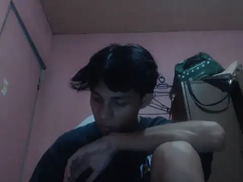 Snapshot of Kyoshi_19 chatting on April 10, 2026, 8:10 am Kyoshi 19 online show from April 10, 2026, 8:10 am