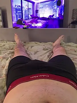 Snapshot of naughtycoupl98 chatting on April 13, 2026, 2:54 pm naughtycoupl98 online show from April 13, 2026, 2:54 pm