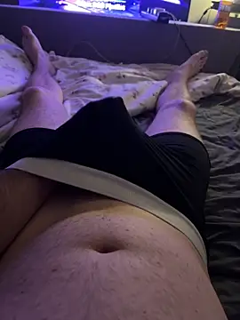 Snapshot of naughtycoupl98 chatting on April 12, 2026, 1:31 am naughtycoupl98 online show from April 12, 2026, 1:31 am