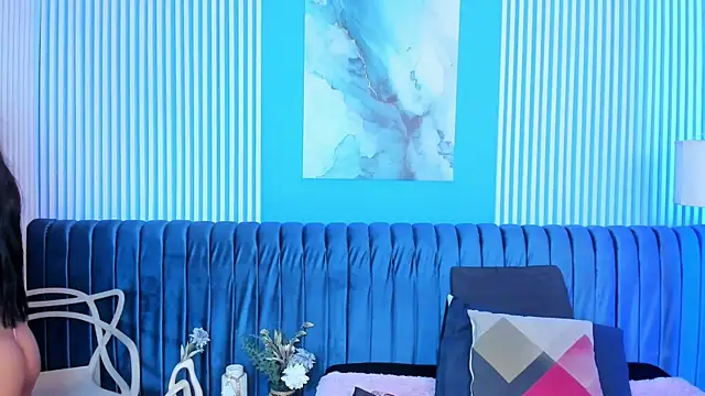 Snapshot of milavega_ chatting on April 1, 2026, 2:47 pm milavega online show from April 1, 2026, 2:47 pm