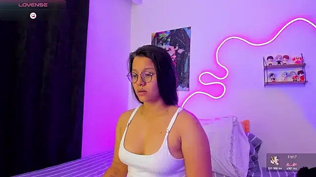 Snapshot of Dilan_and_Mia chatting on November 14, 2025, 3:10 am Dilan and Mia online show from November 14, 2025, 3:10 am